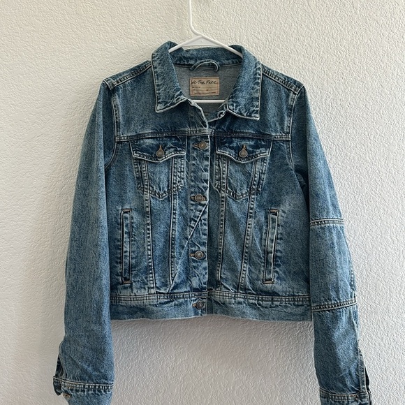 Free People We The Free Rumors Denim Jacket in Light Indigo - Picture 10 of 11